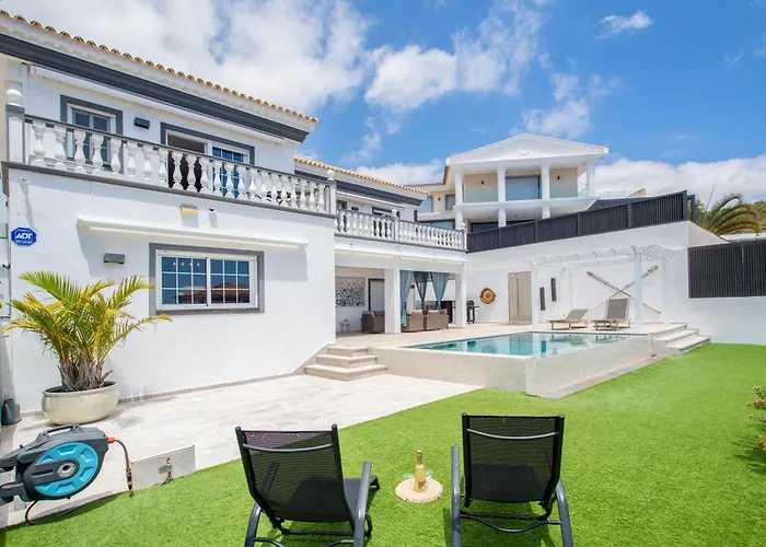 Zion Tenerife With Heated Pool Vila