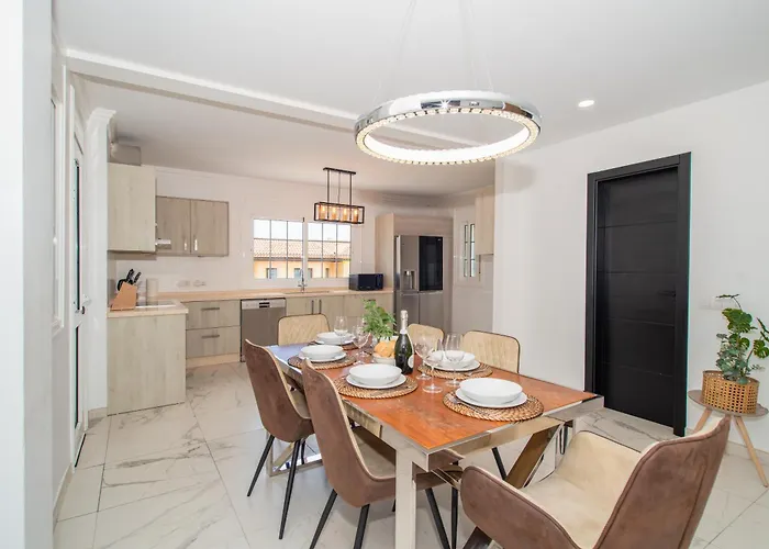 Zion Tenerife With Heated Pool Vila Costa Adeje (Tenerife)